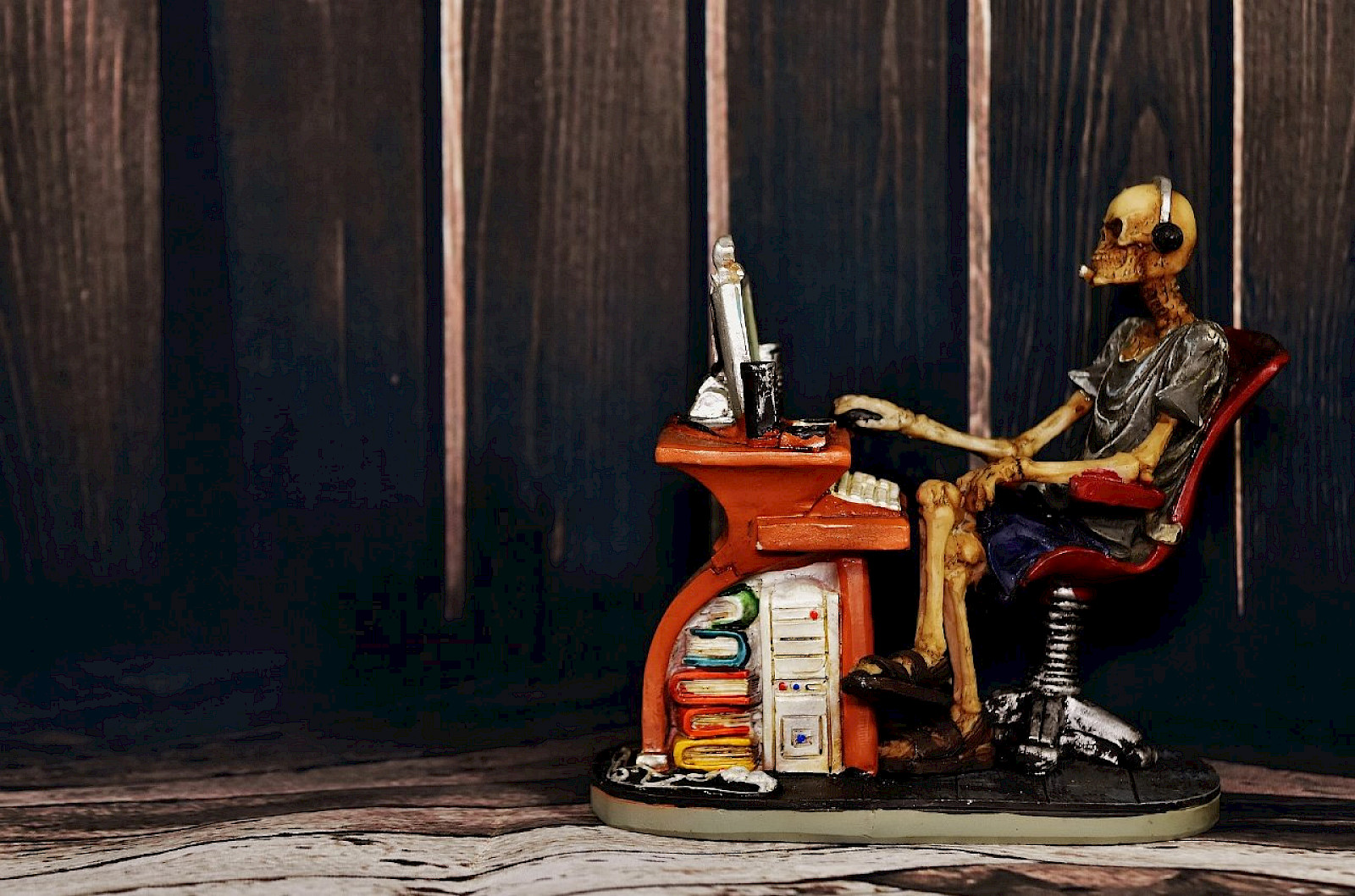 Predavanje: Prekomerna raba zaslonskih tehnologij pri otrocih in mladostnikih (starši)