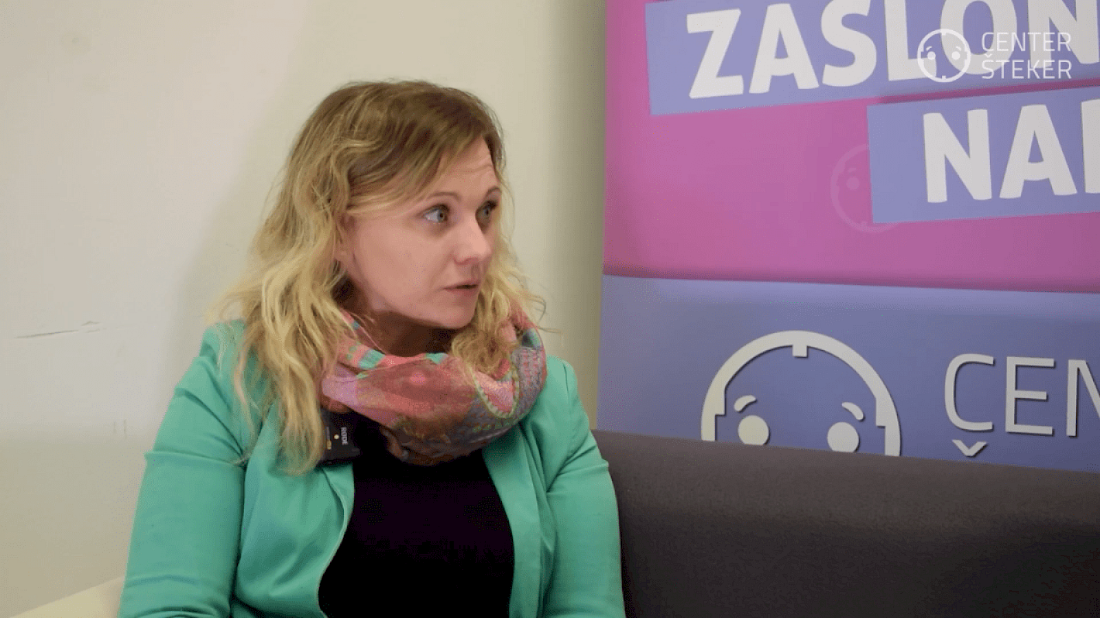 Starševski večer: Nina Ukmar Mezinec o spletnem nasilju